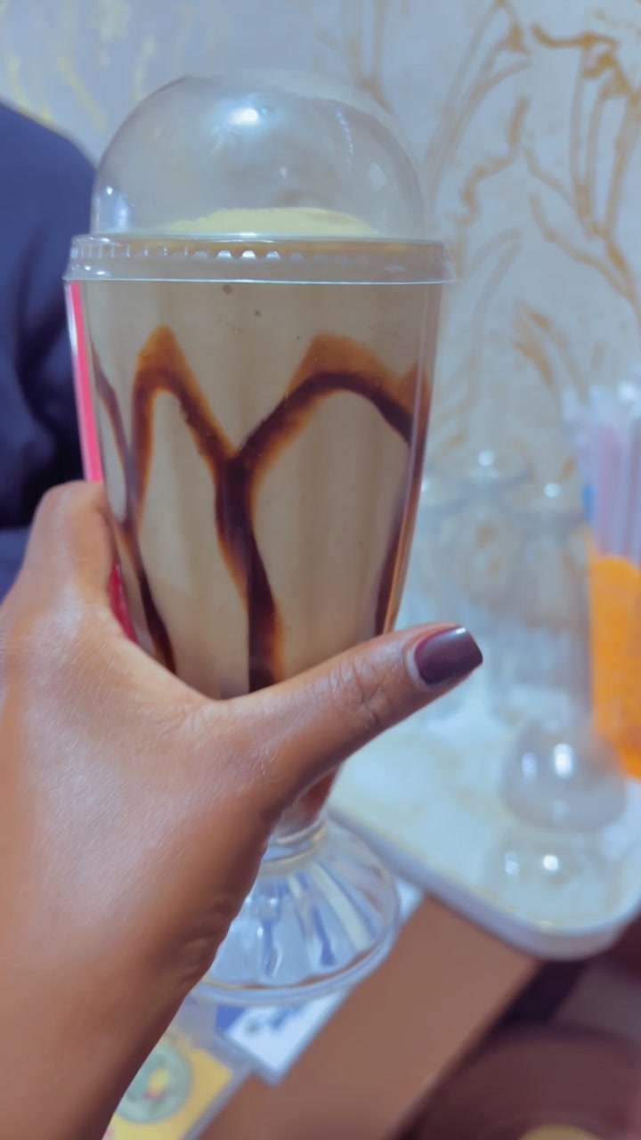 @Màďäm Jûiçë 🍹