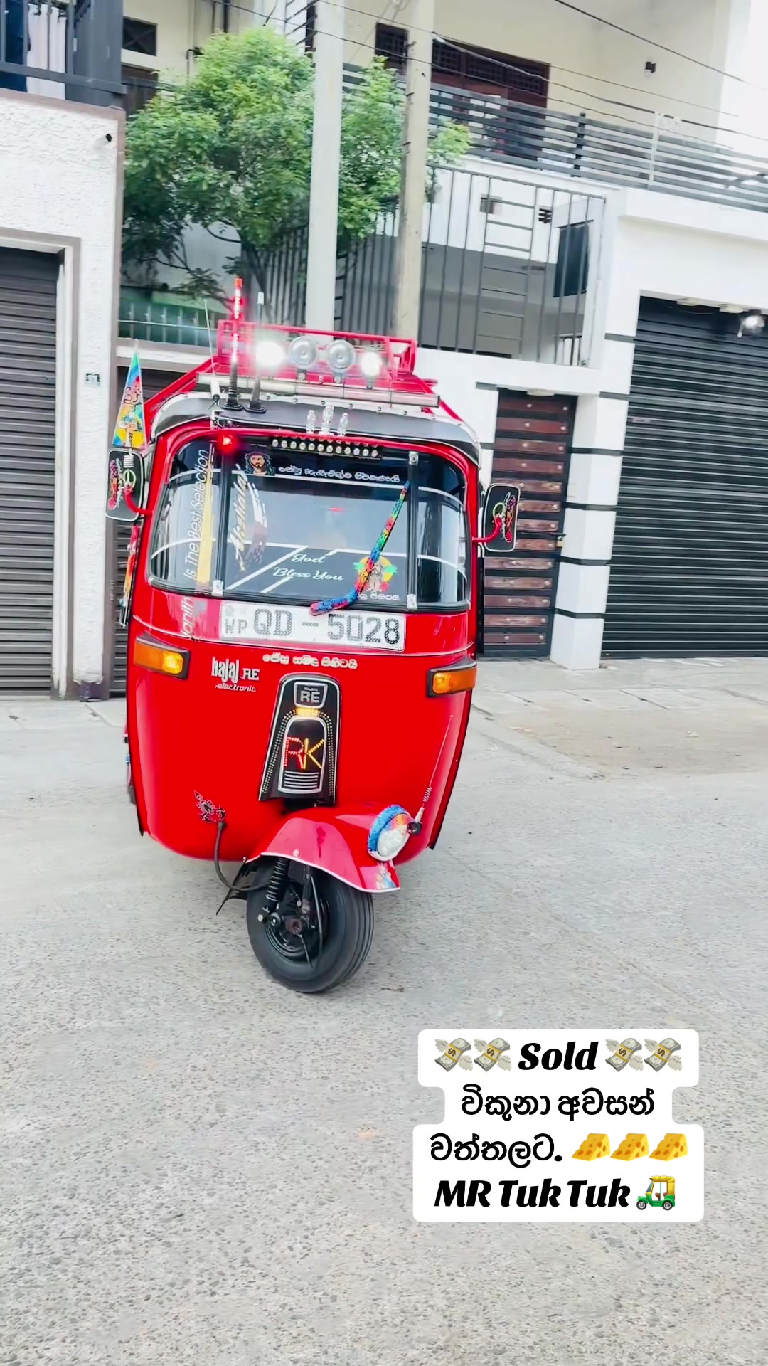 @MR TUK TUK