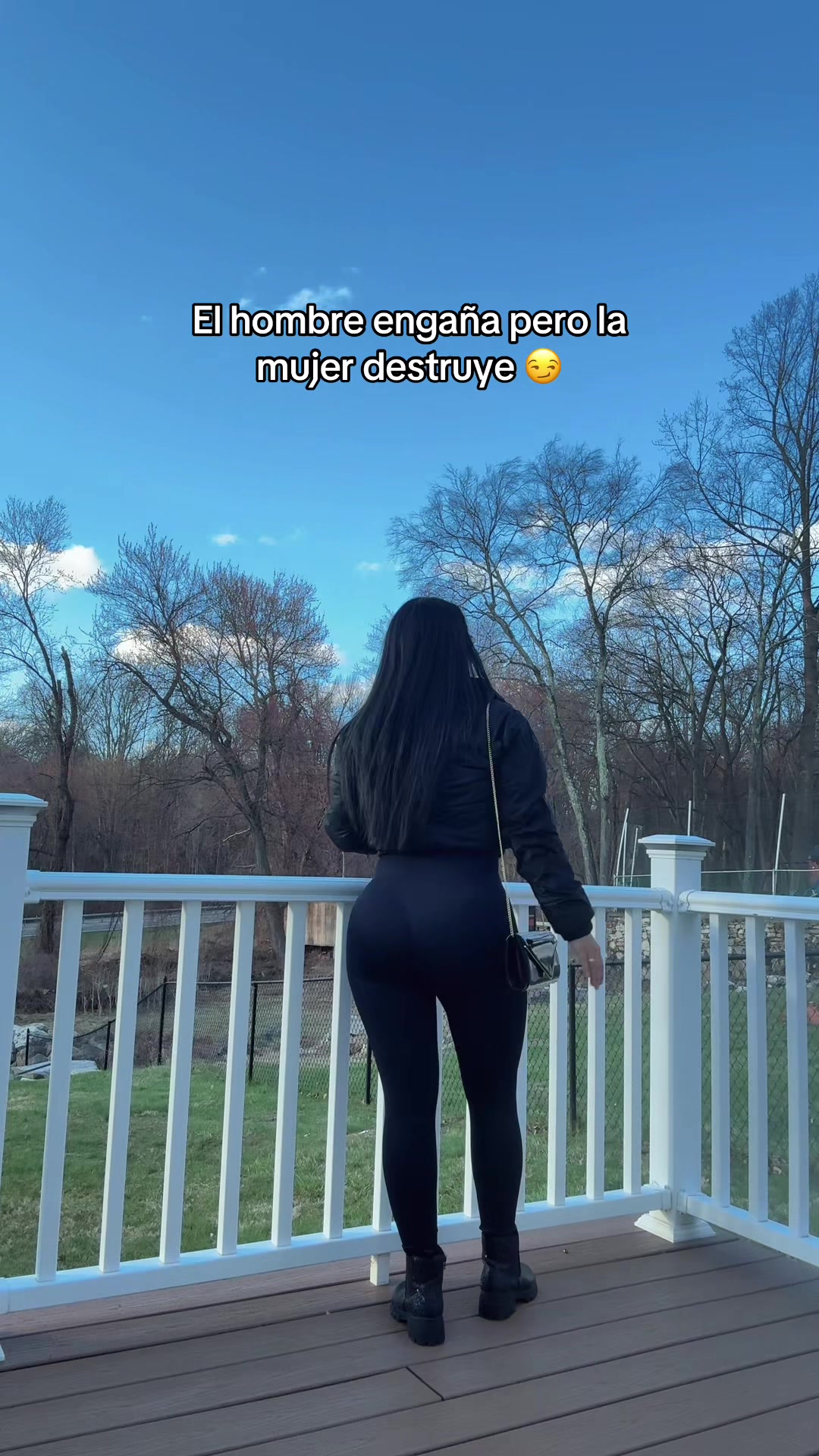 @𝐘𝓊𝕃𝒾[🪷]