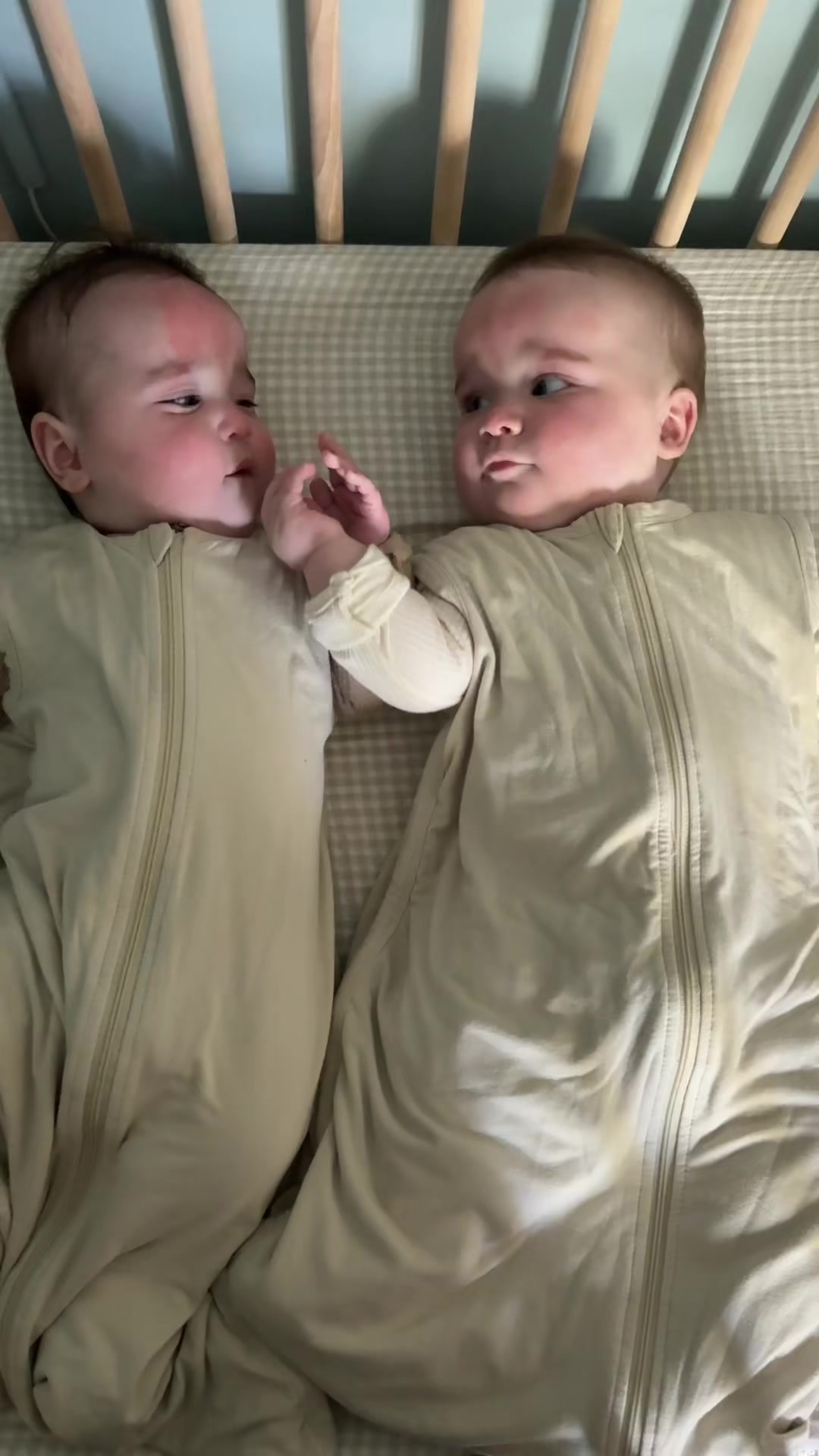 @Jordie | twin mom