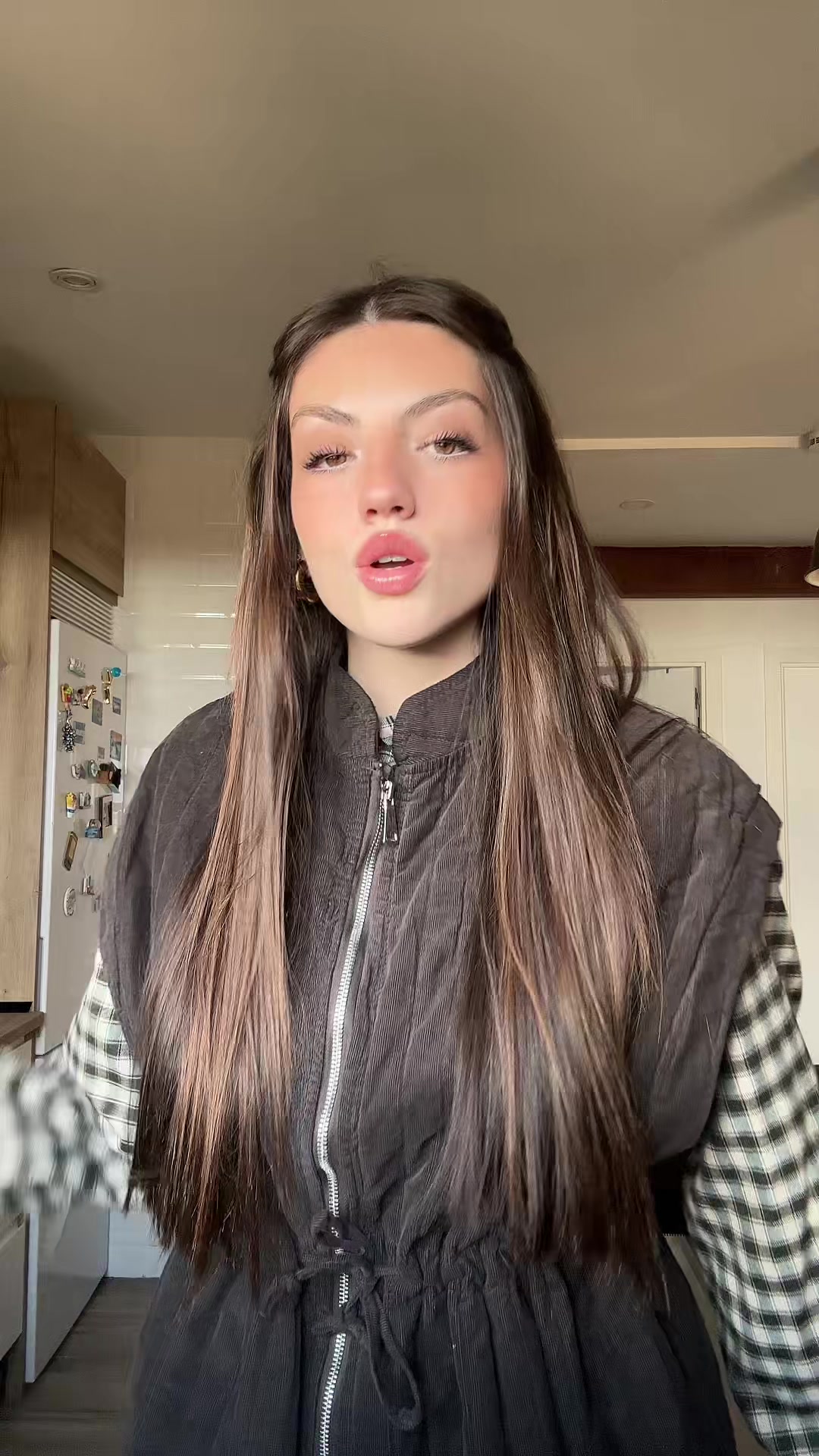 @_el0isaa_