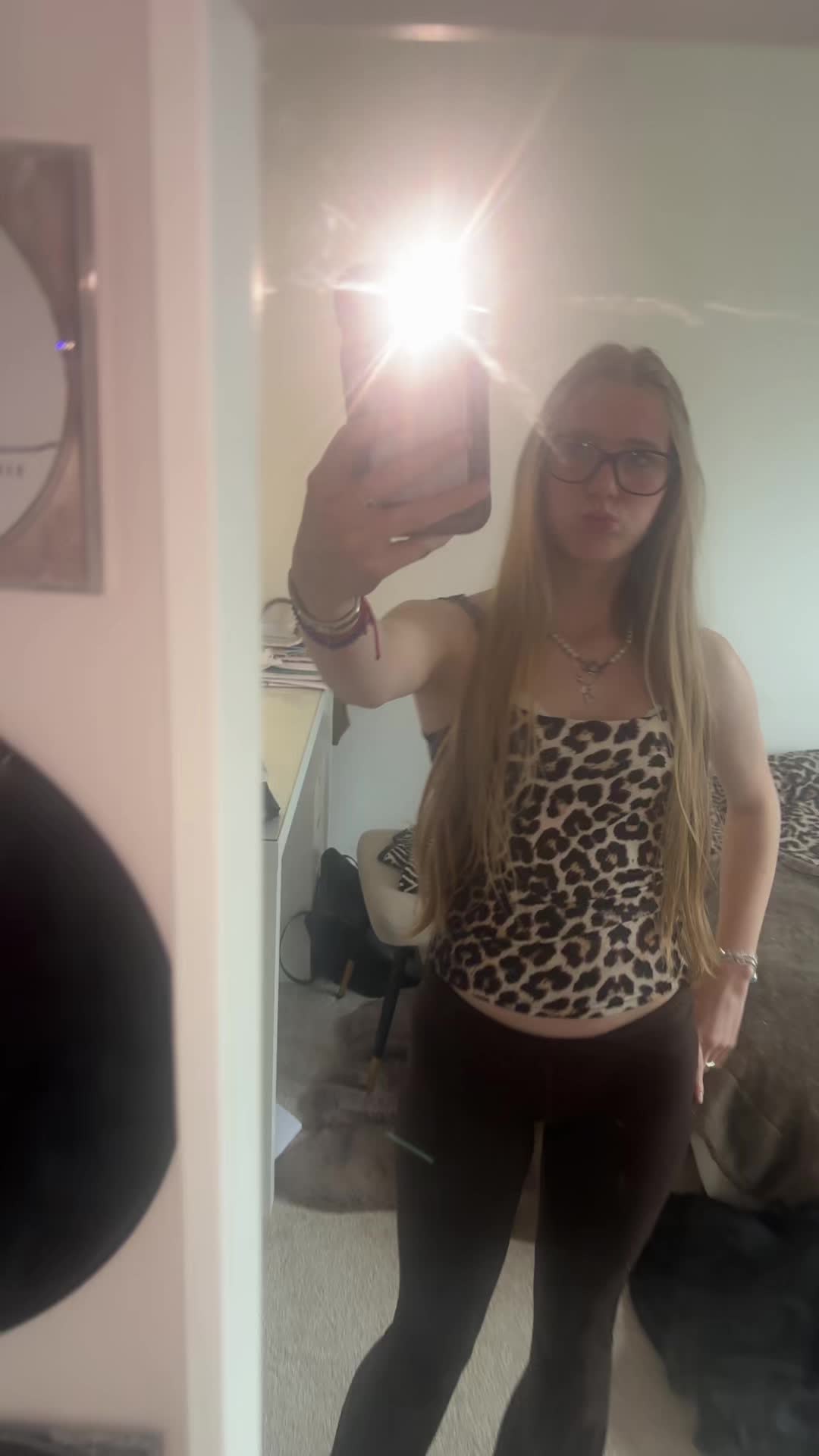 @𝐄.𝐁💃🐆