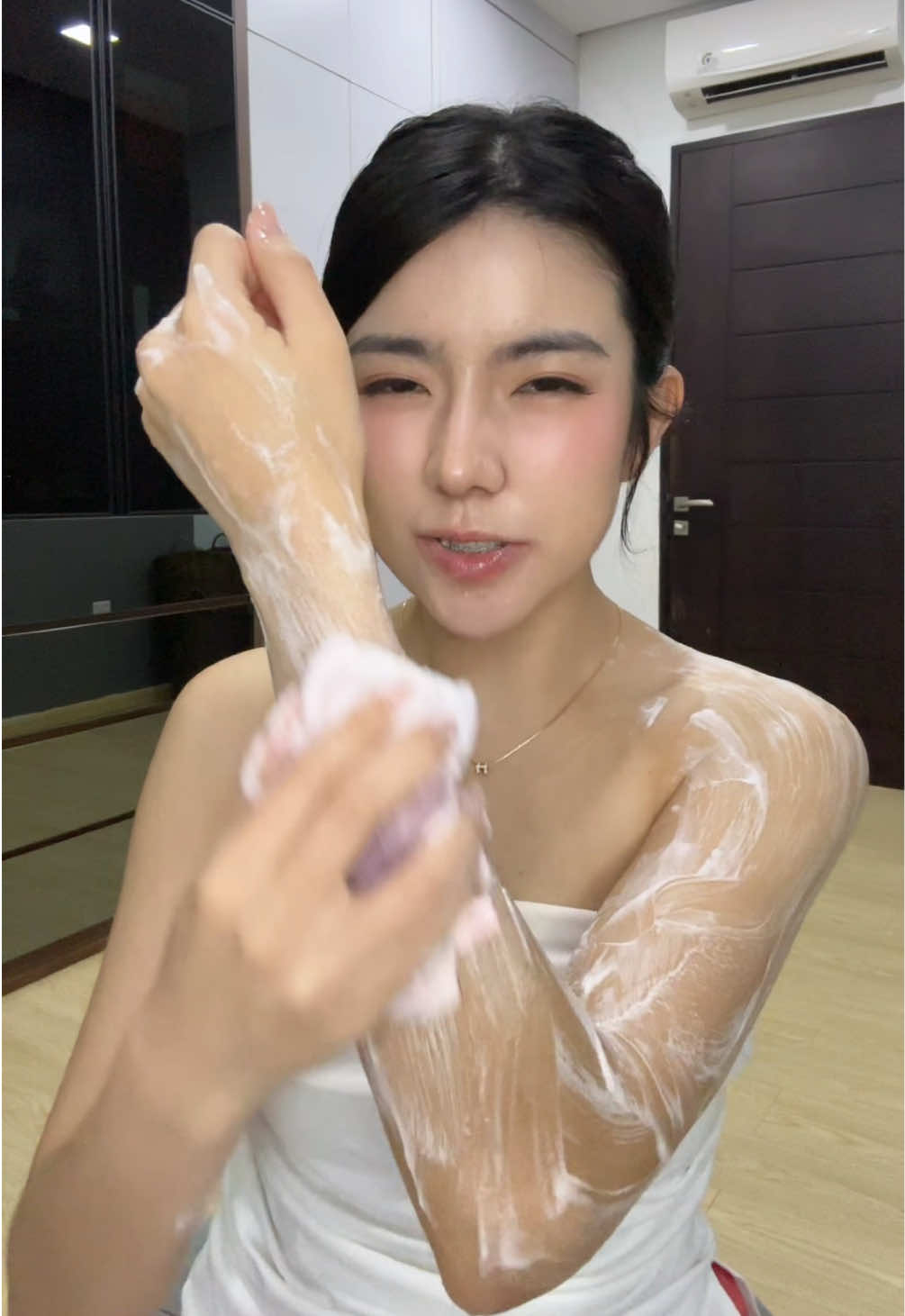 @Adelina Woon