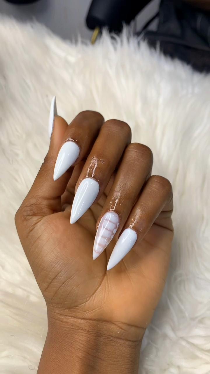 @SALON CASANOVA🇬🇳