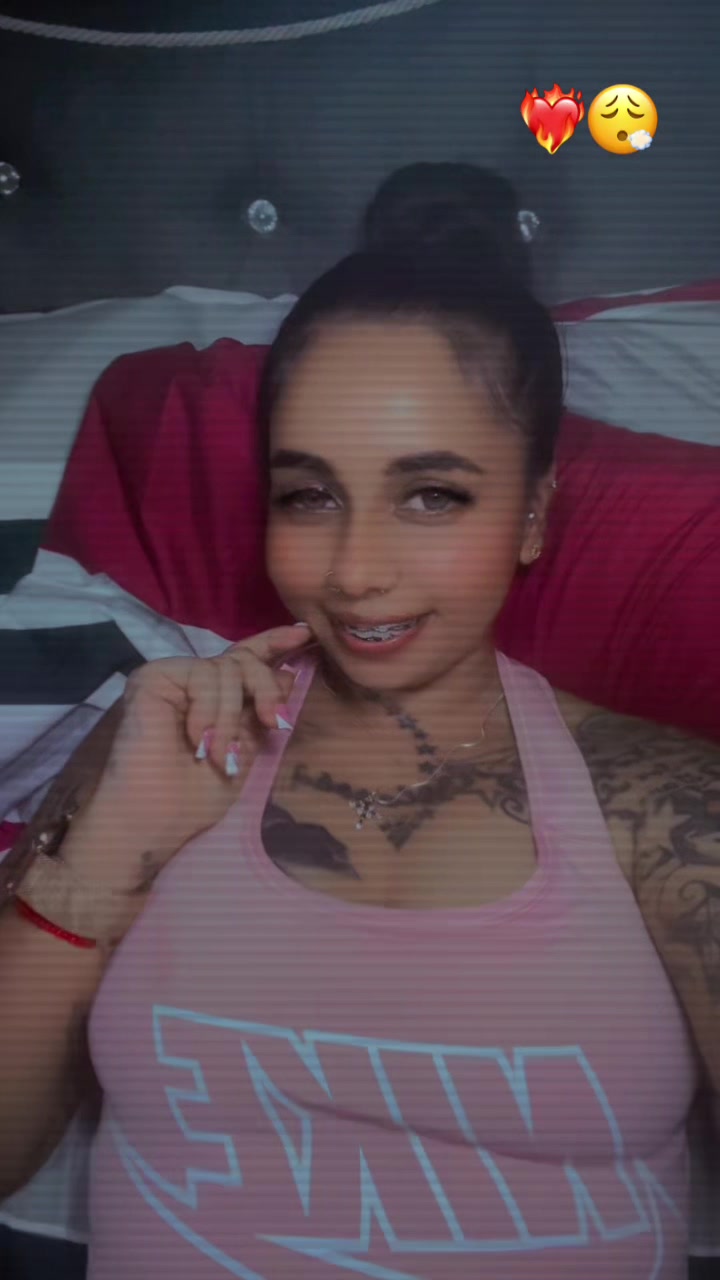 @Annabella🖤😉😈✨