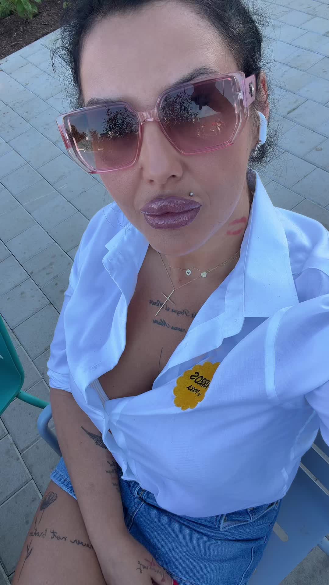 @Gabriela Jitaru