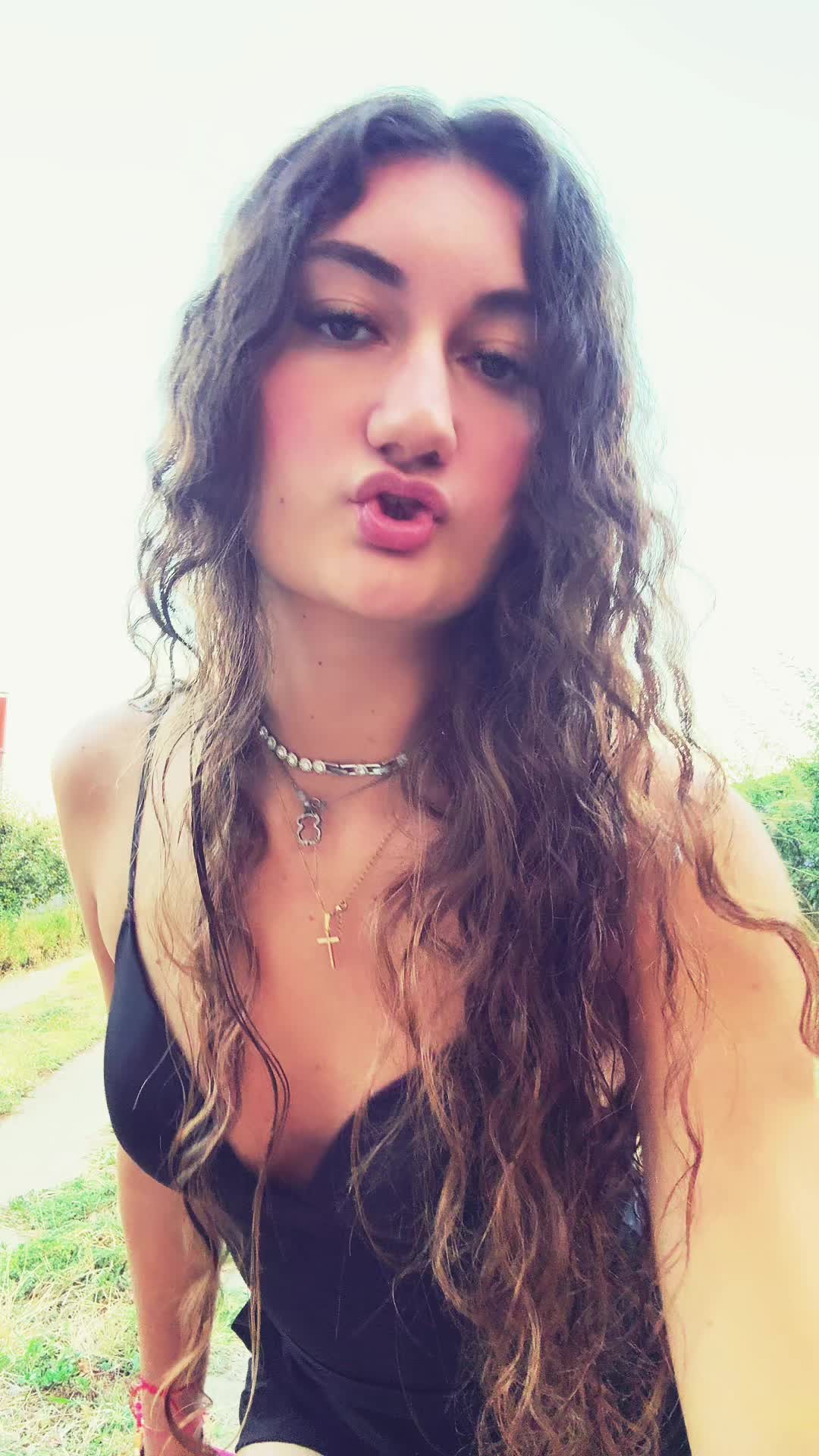@laura beleaua