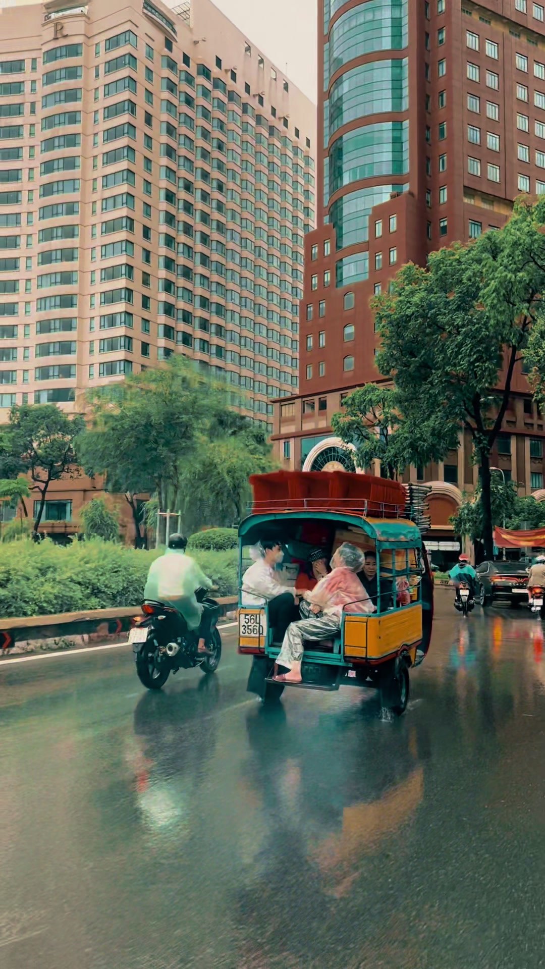 @S&agrave;i G&ograve;n City View