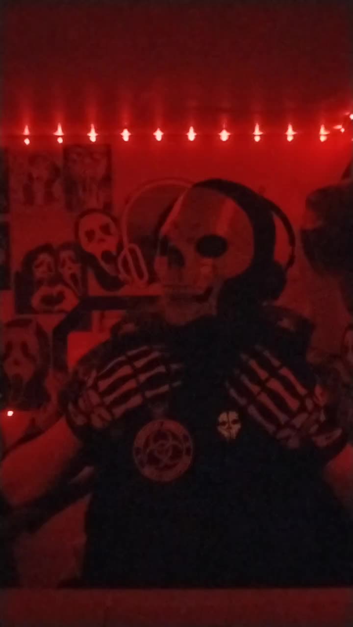@C.s H3//H0uπd