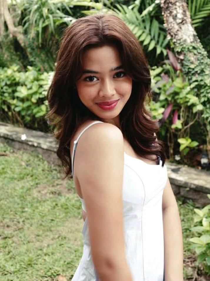 @๊ซโโ.๐ ฬ