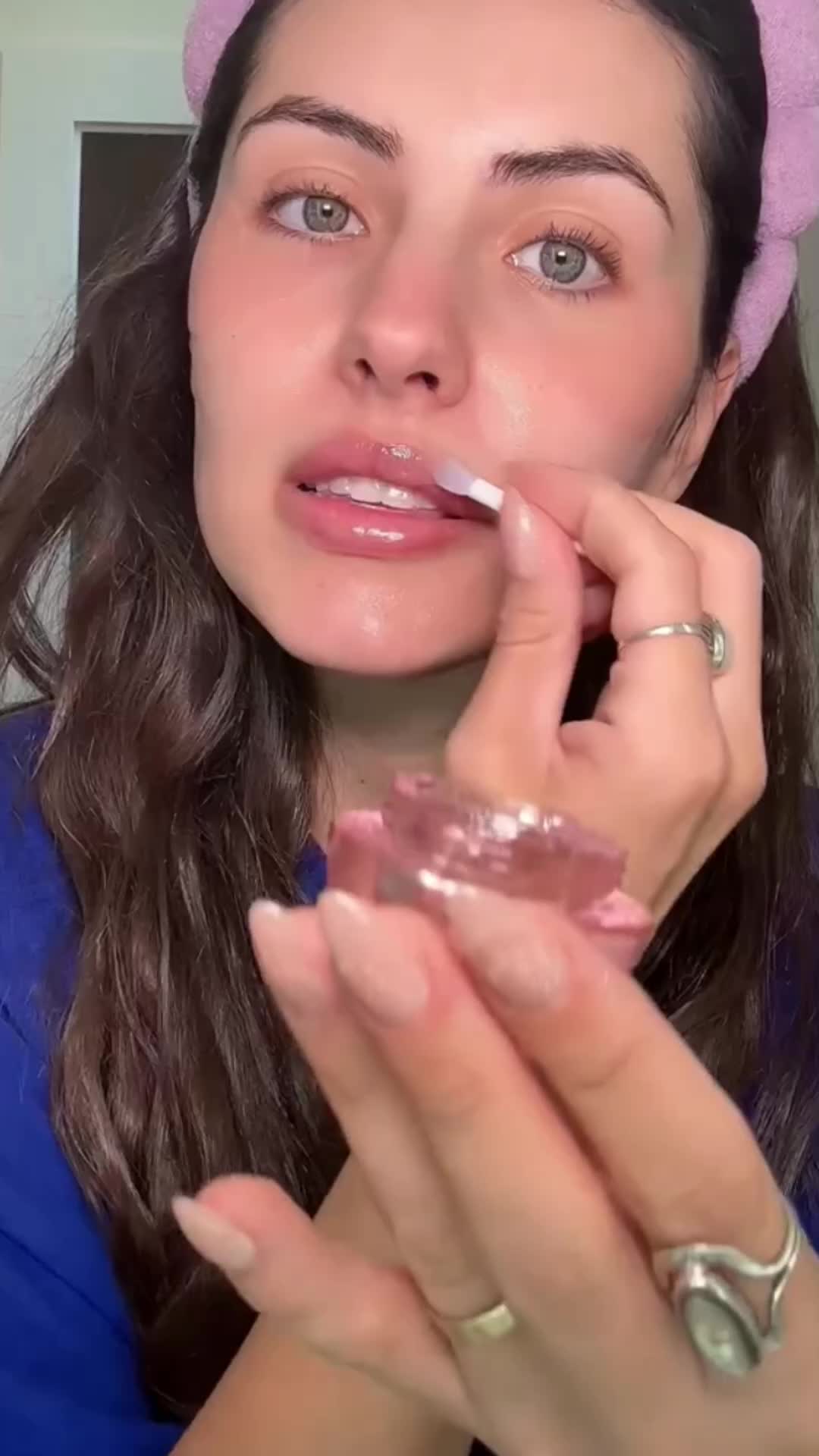 @foziaglode