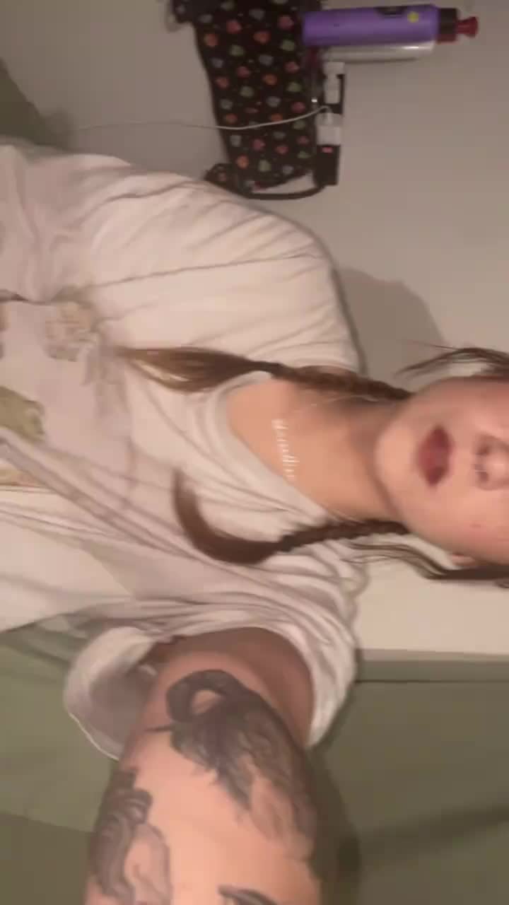 @anessarae