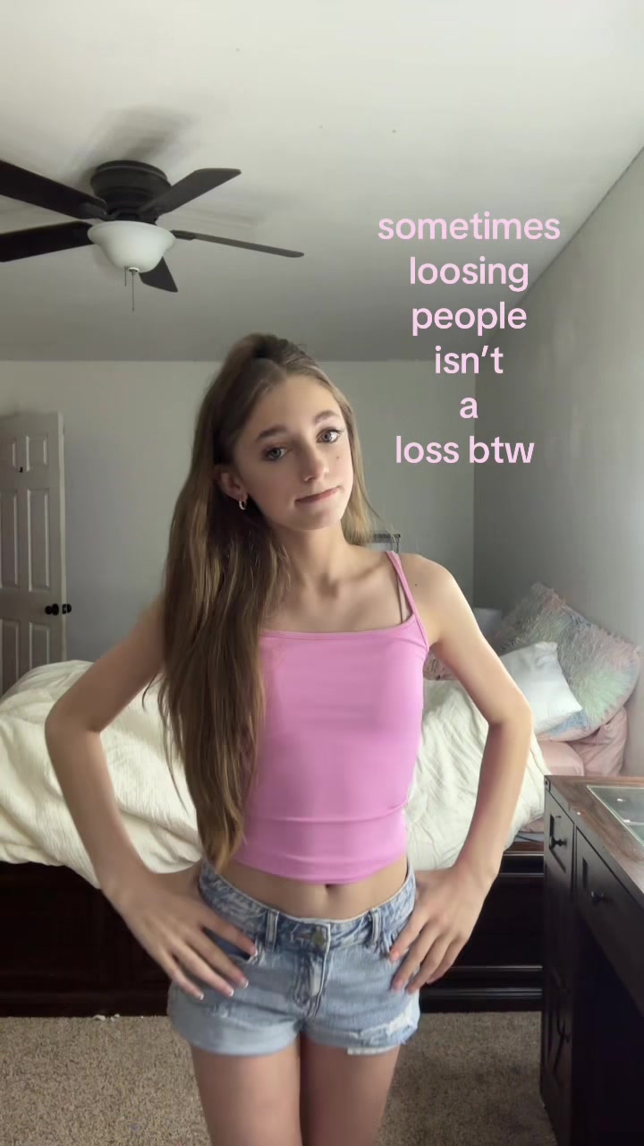@𝓔𝓿𝓮𝓵𝔂𝓷 🌟💐