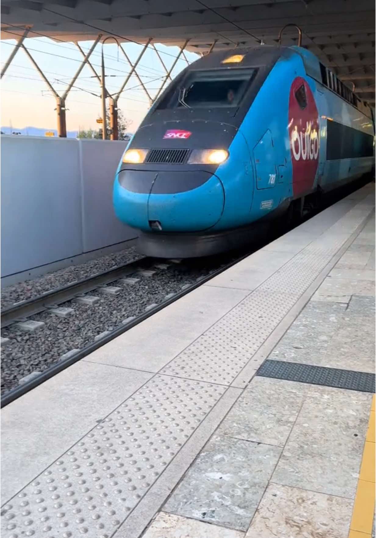 @Passions.Train