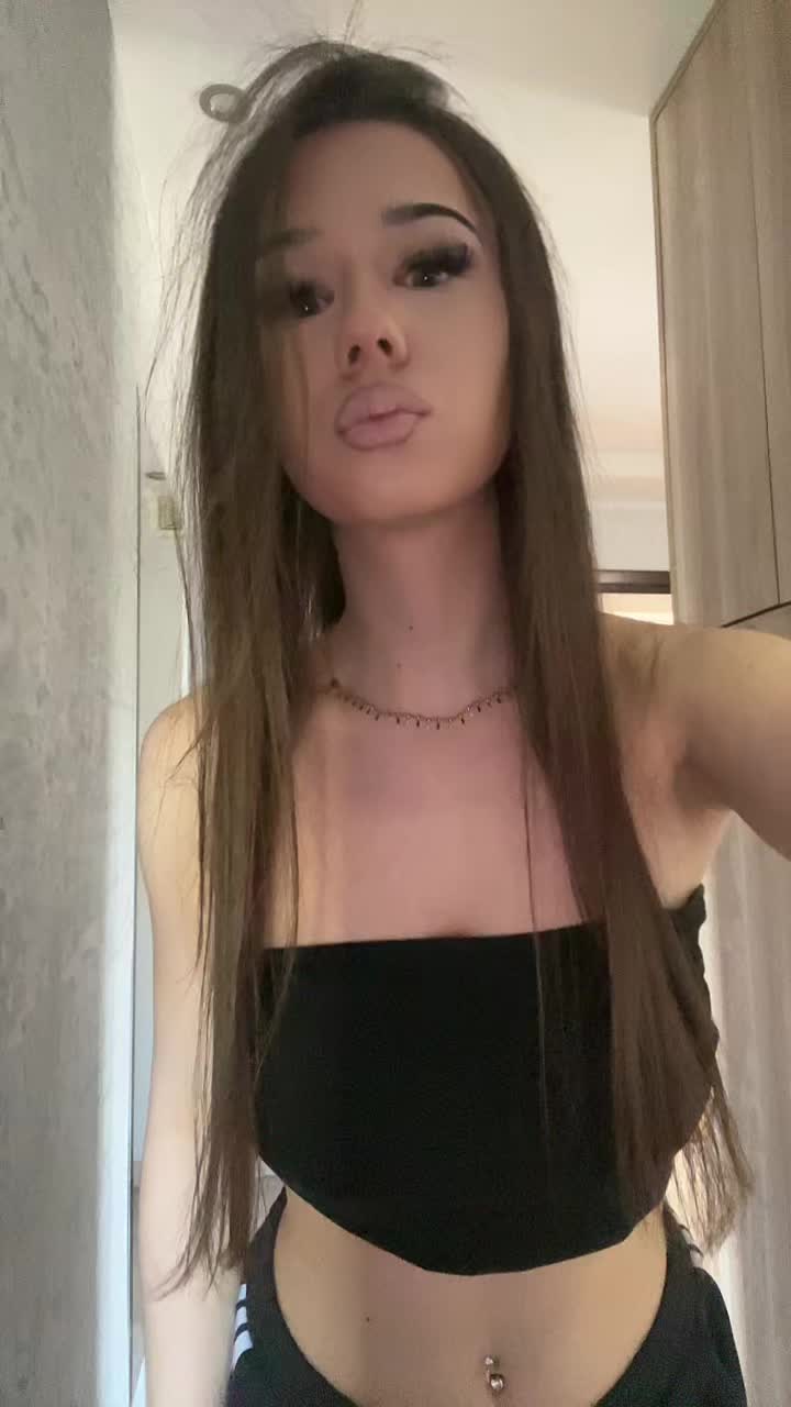 @𝓐𝓭𝓮𝓵𝓵𝓮