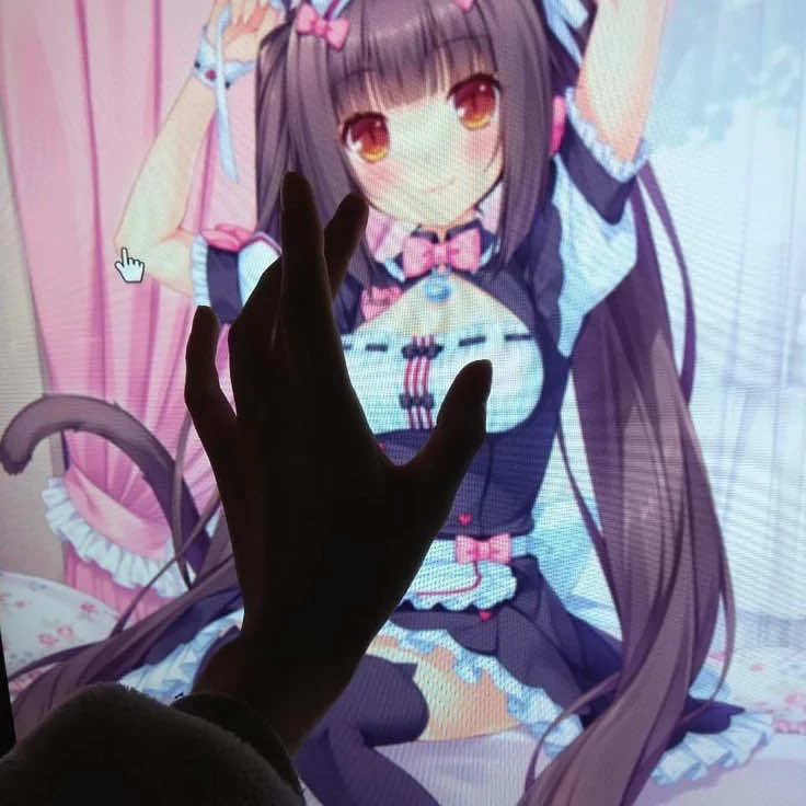 @⃟