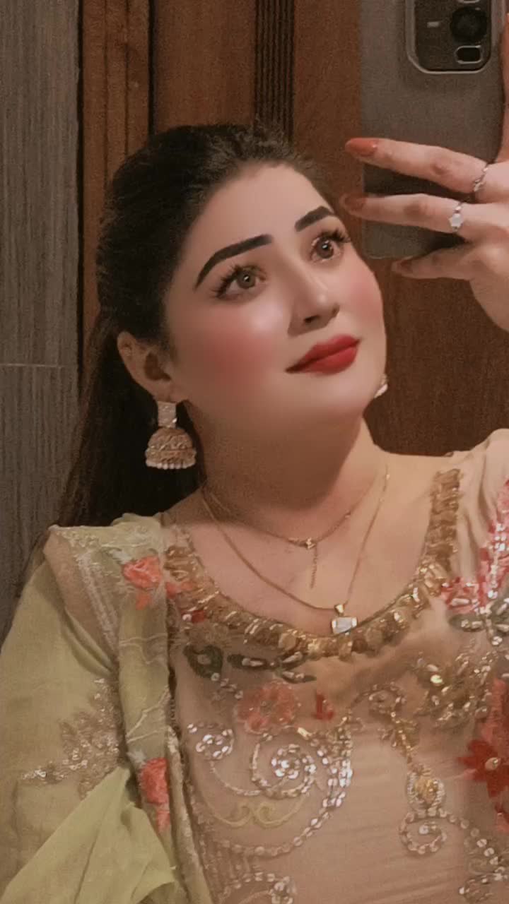 @komal gg