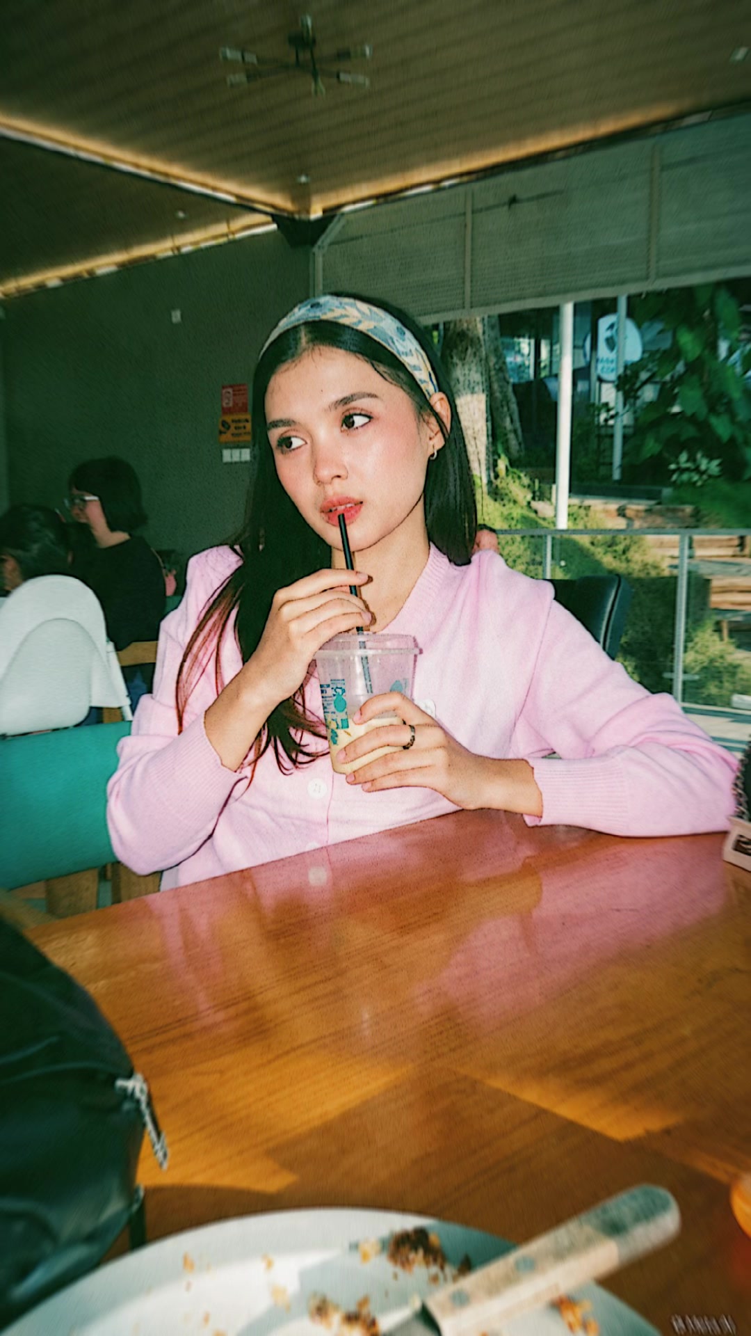 @Febby🌼