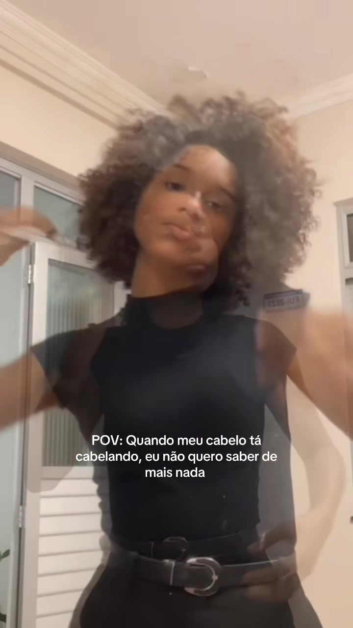 @cassiavitoriaaa__