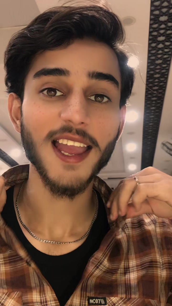@𝒜𝓁𝒾 ᶜᵘᵗᵉ🐭