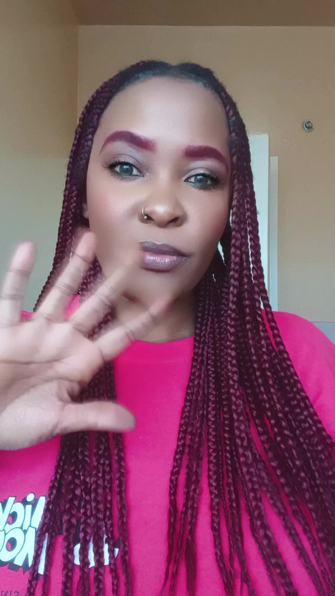 @Lips_ByChristinah