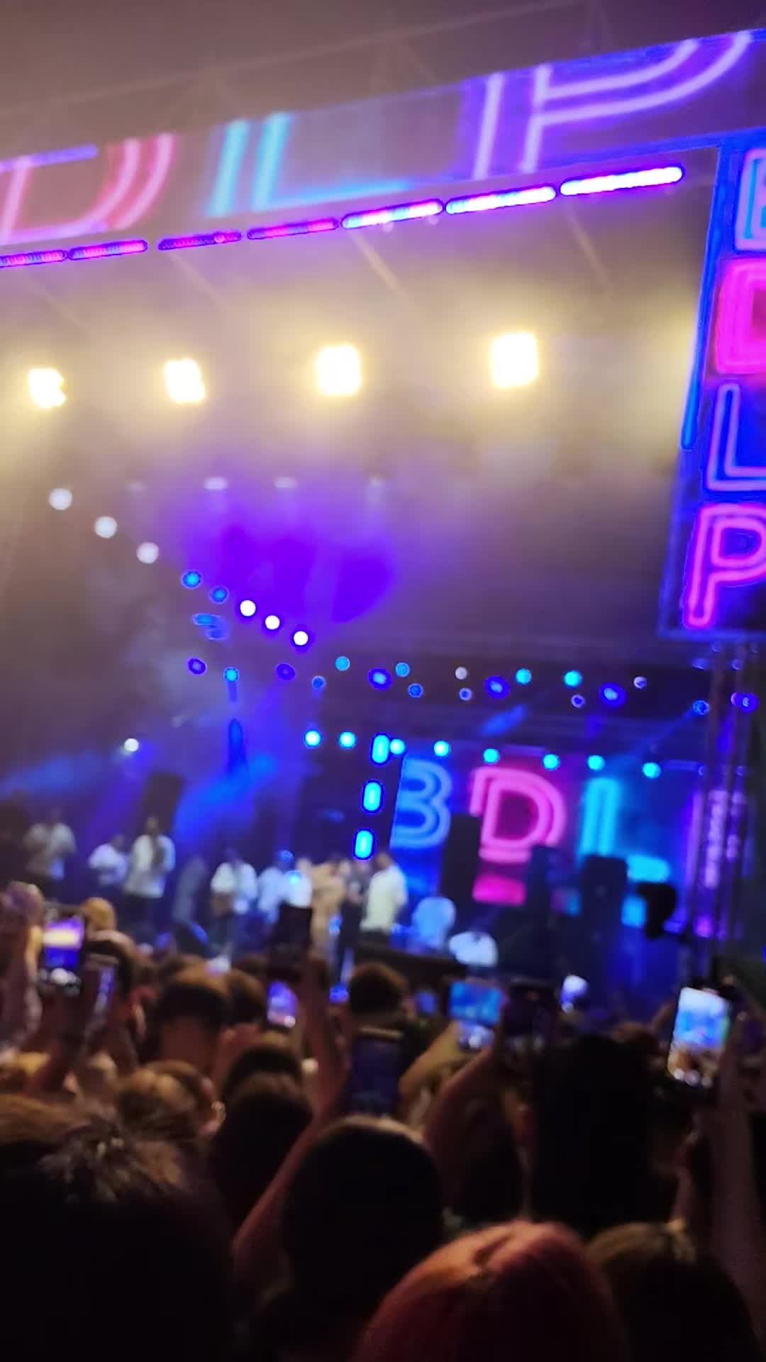 @Steluța Lăcătuş