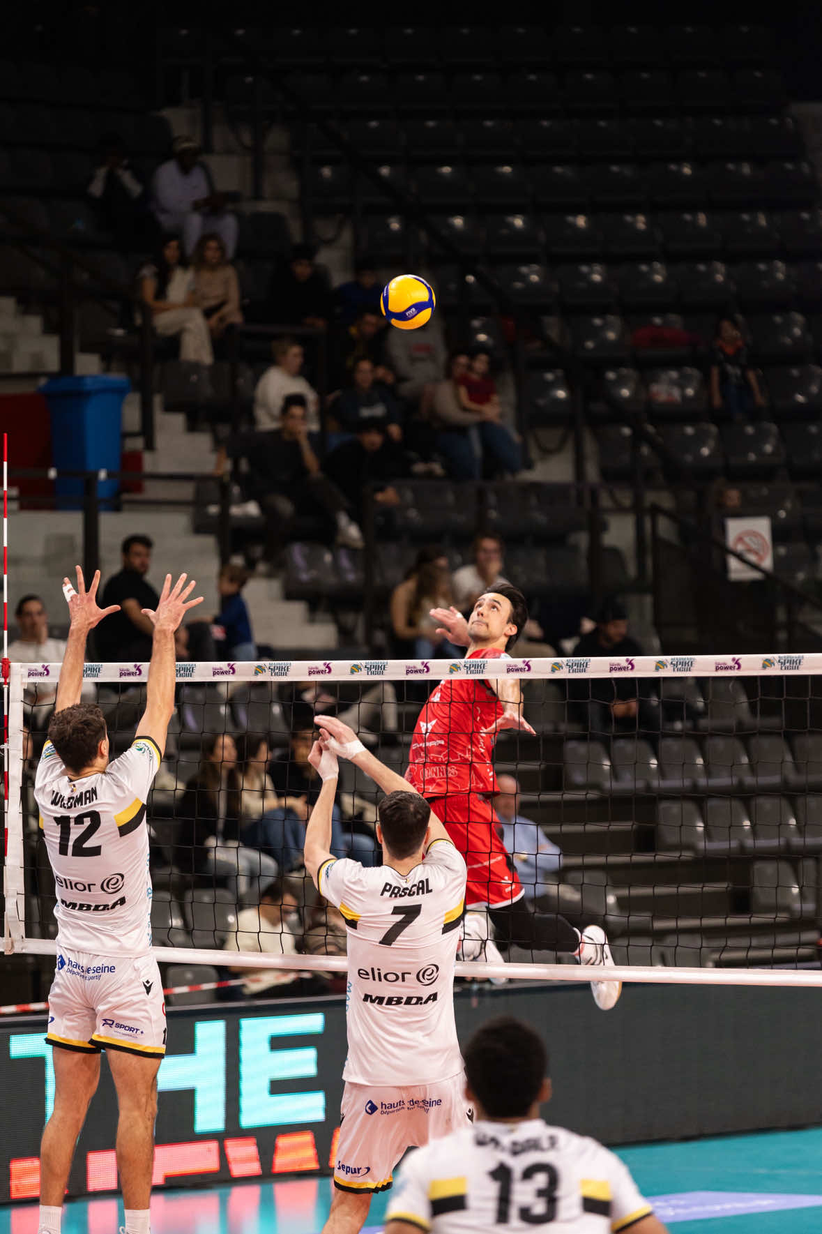 @CannesVolley