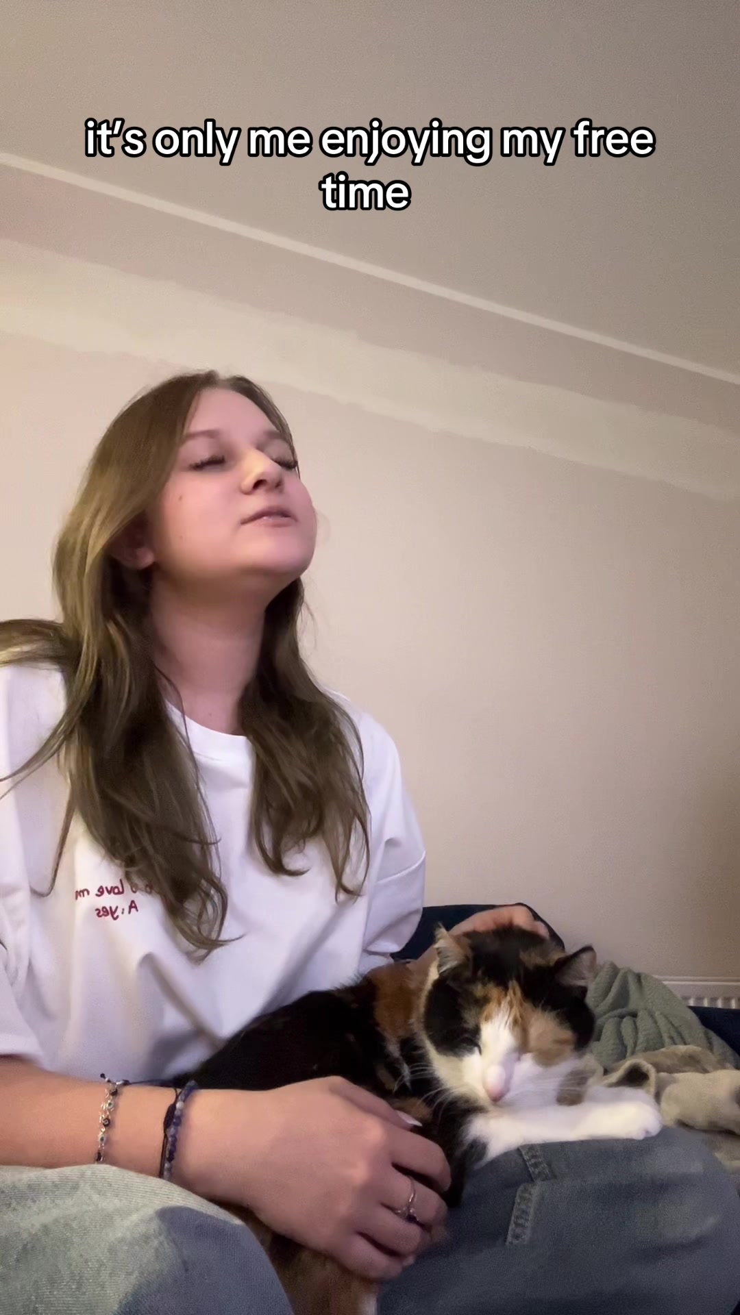 @AiluJ <3