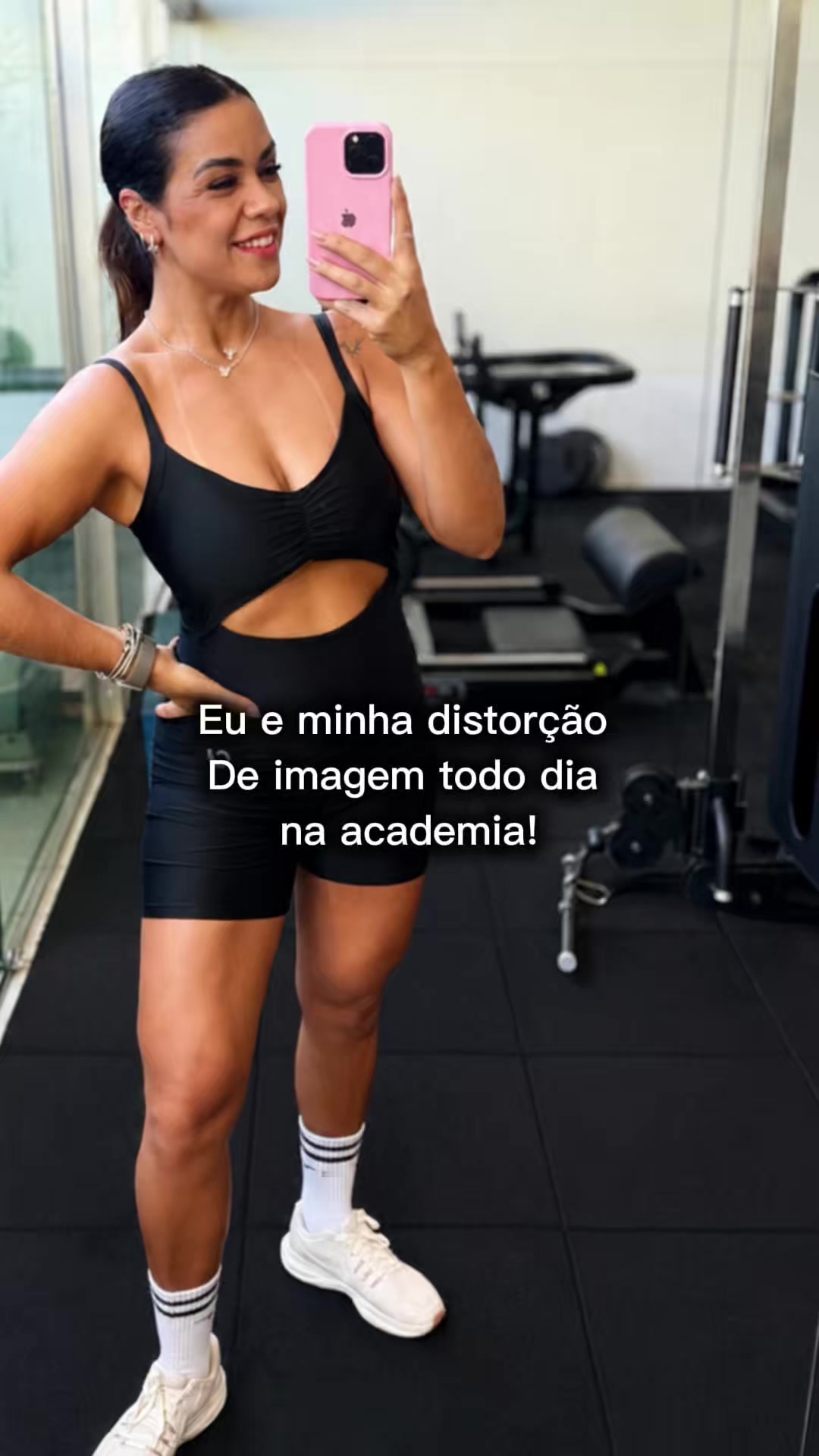 @Vanessa Vit&oacute;ria5543