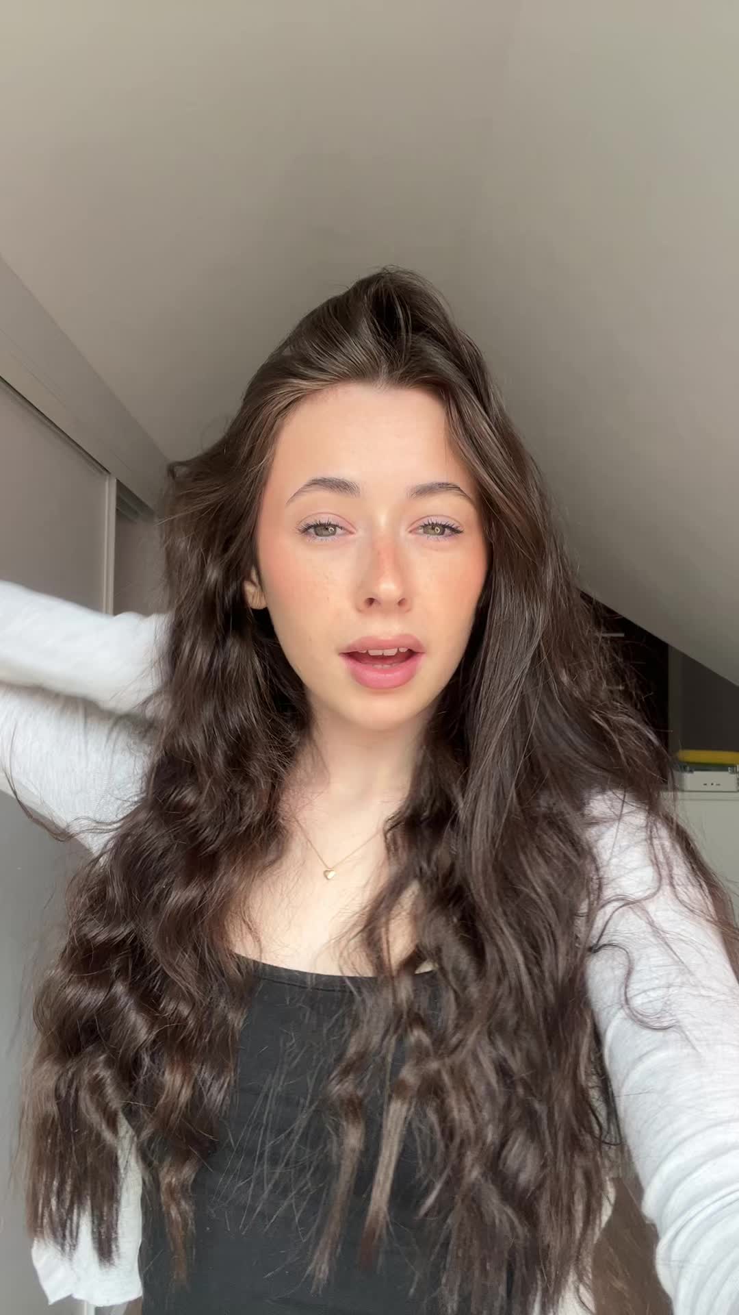 @777