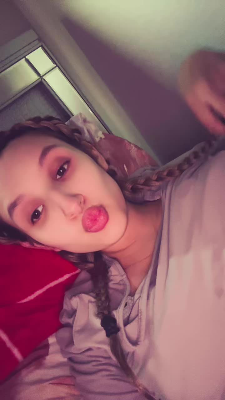 @Girlyyyfaceee