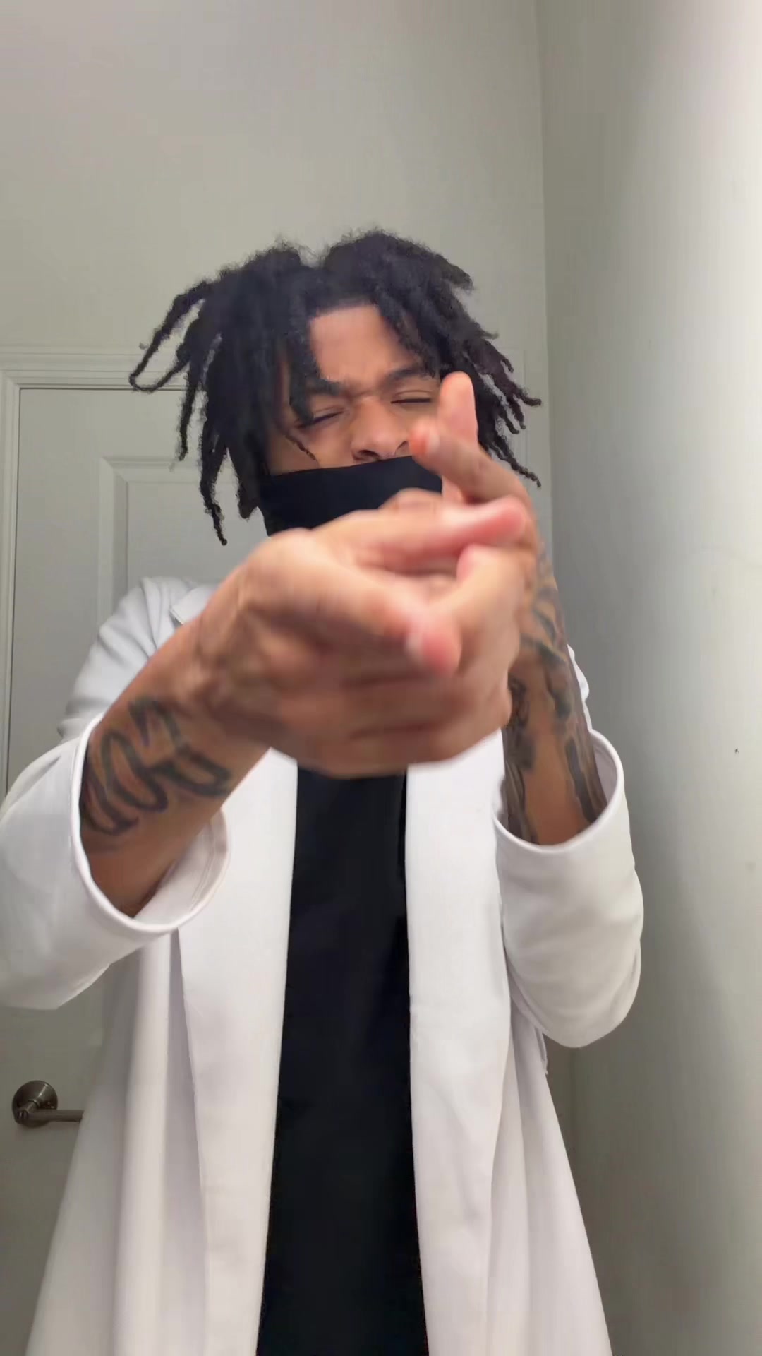 @lilmari