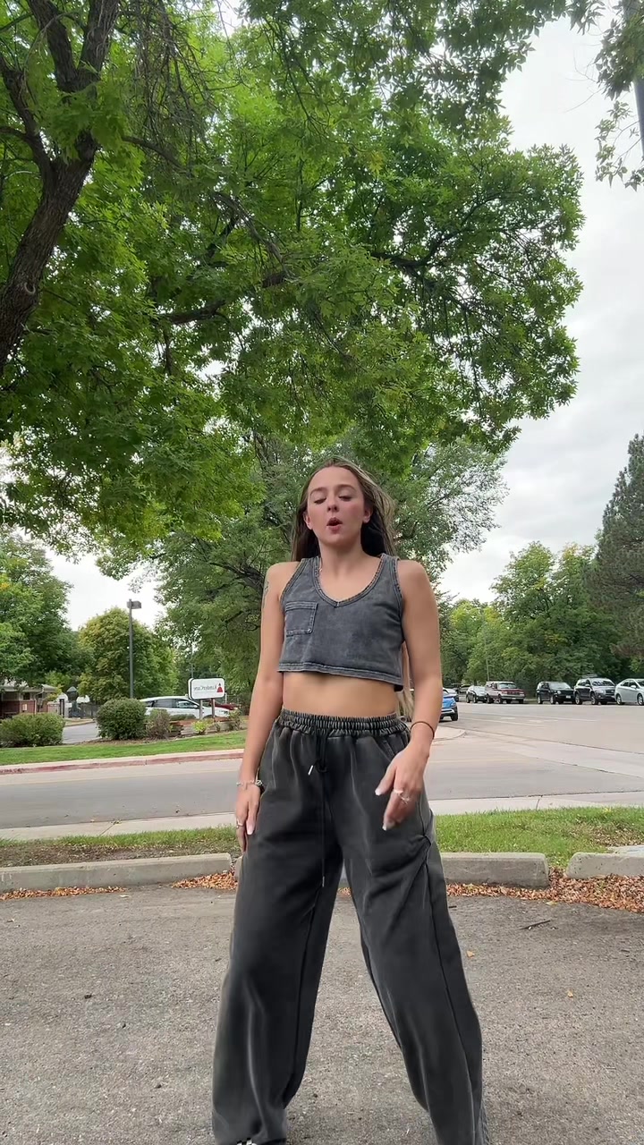 @BrynnleyTaylur_
