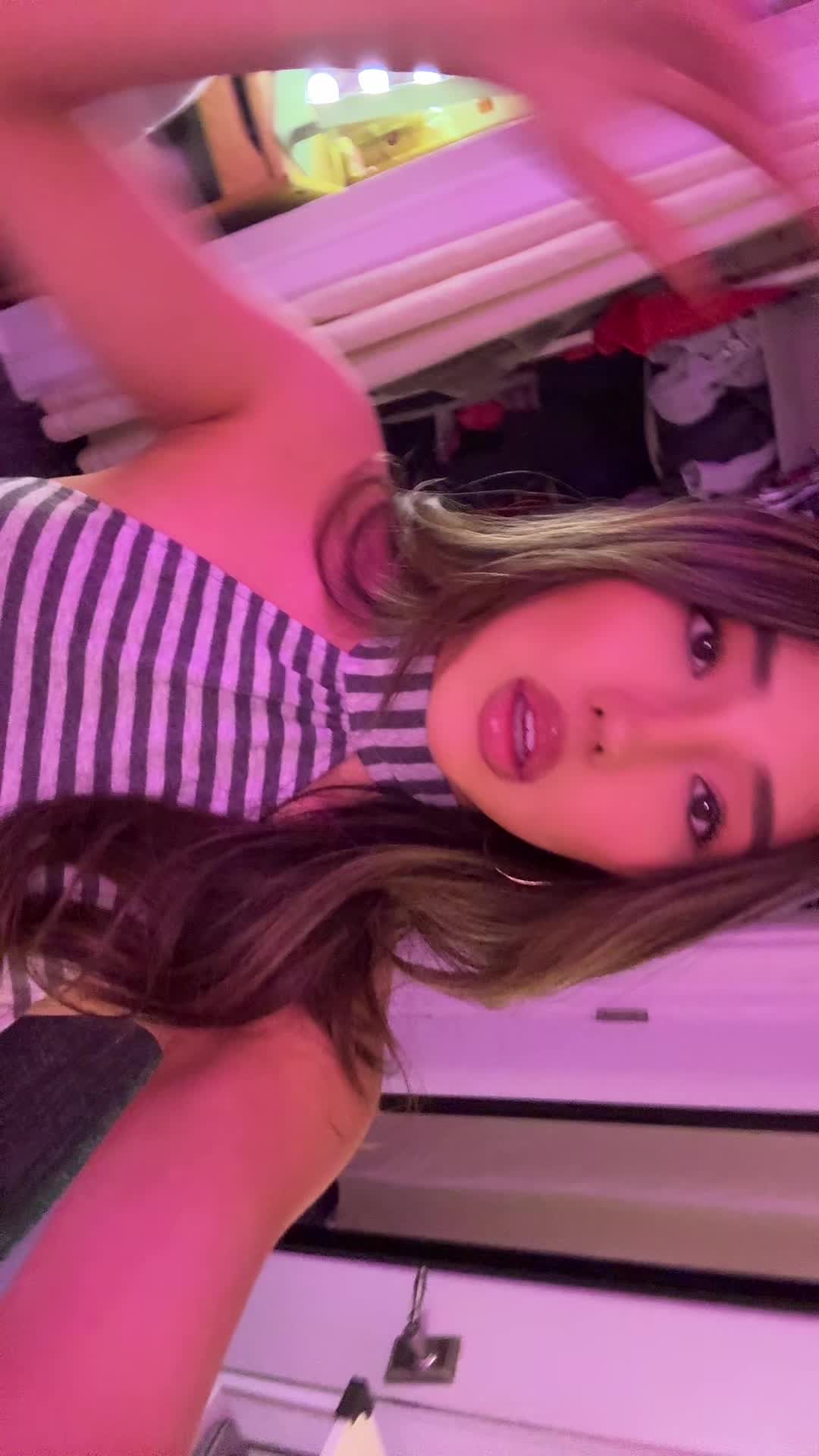 @CL