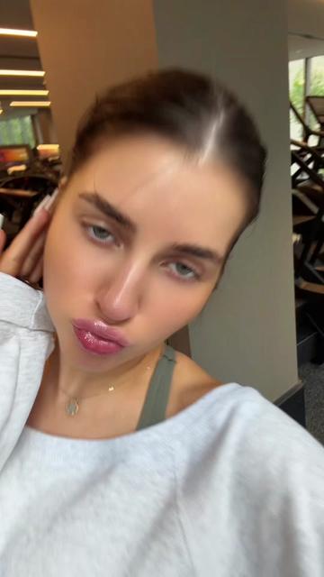 @ella bleu