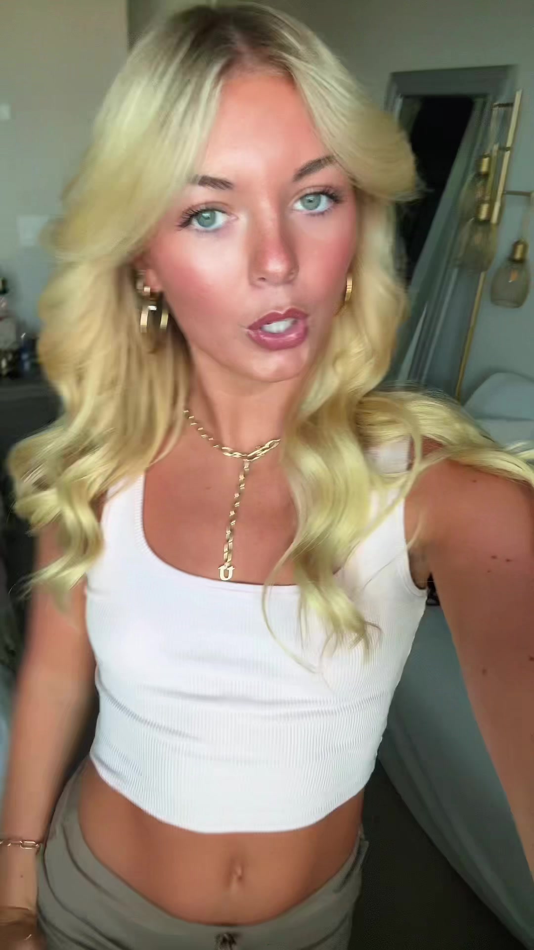 @BRIANA