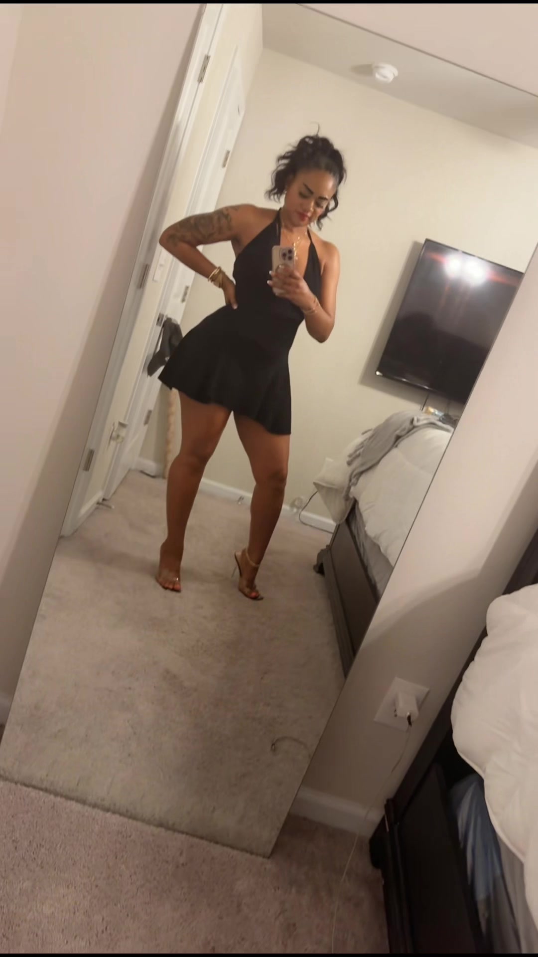 @Mz_Johnson_