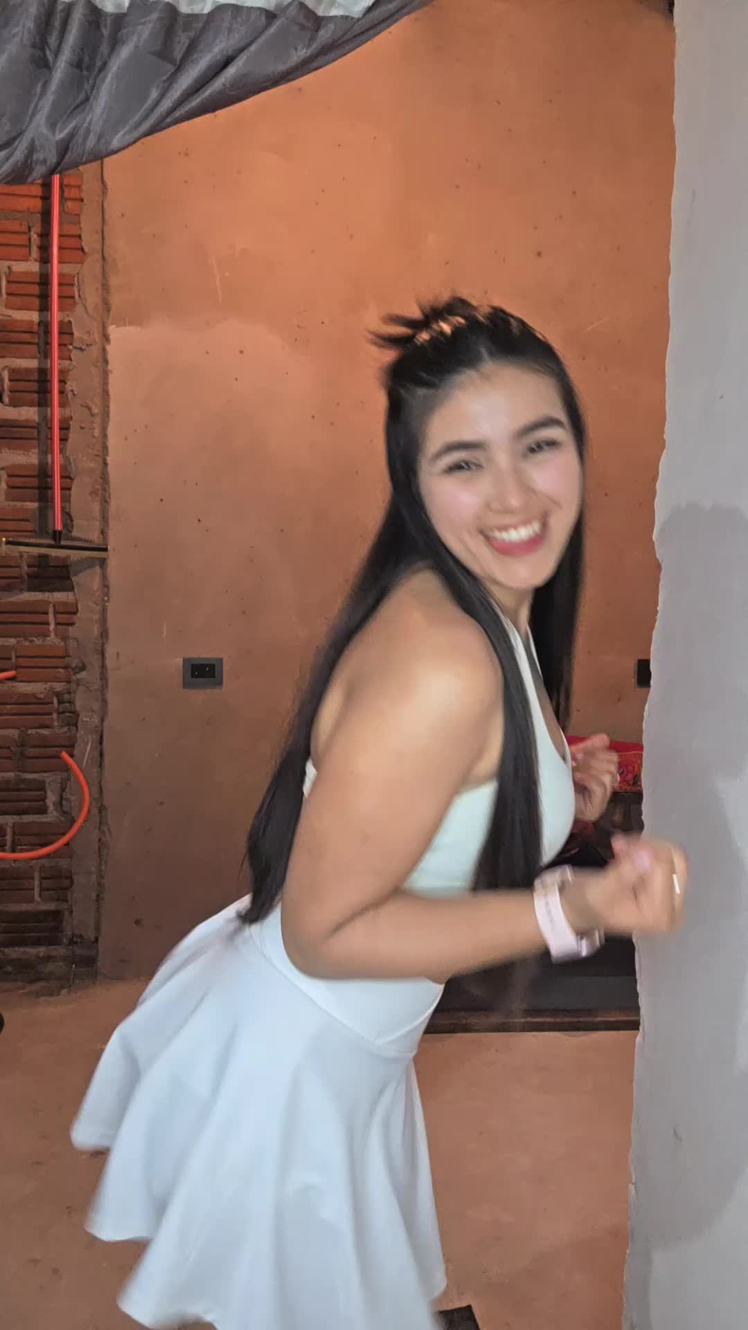 @Lali González🦋👽💫🚼