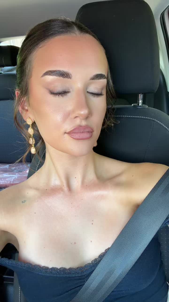@Laura
