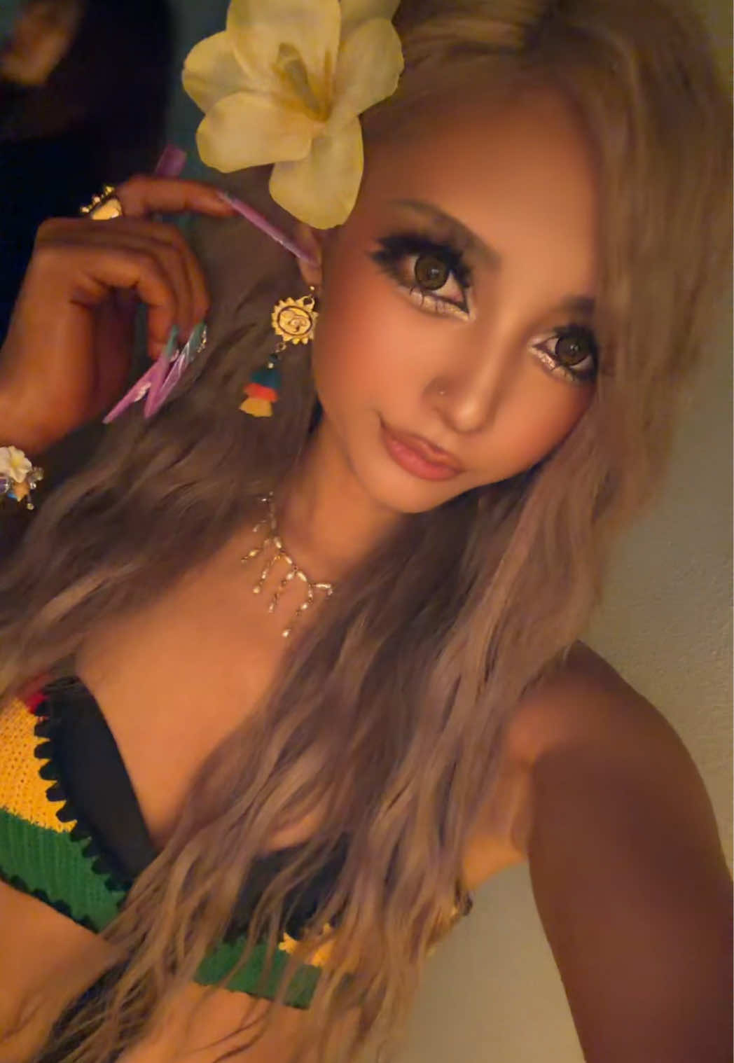 @ウテナ