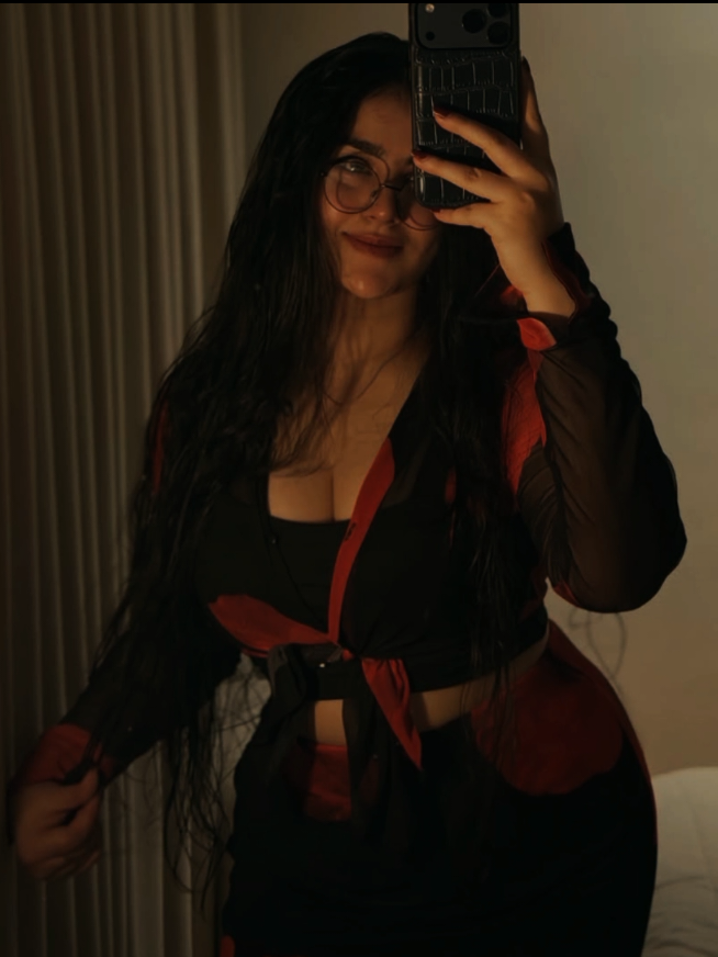 @queen of world