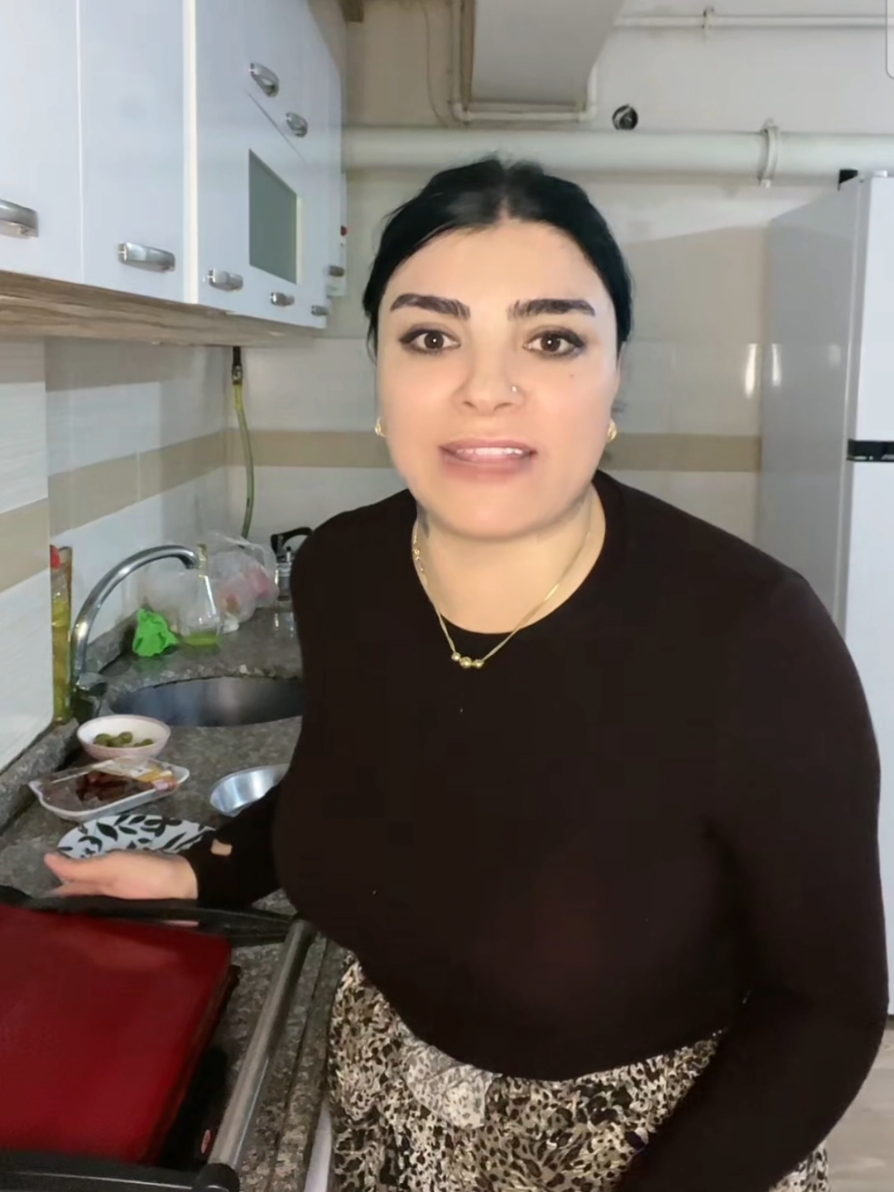 @𝐊𝐞𝐬𝐢𝐭𝐃𝐚𝐥𝐠𝐚𝐬ɪ