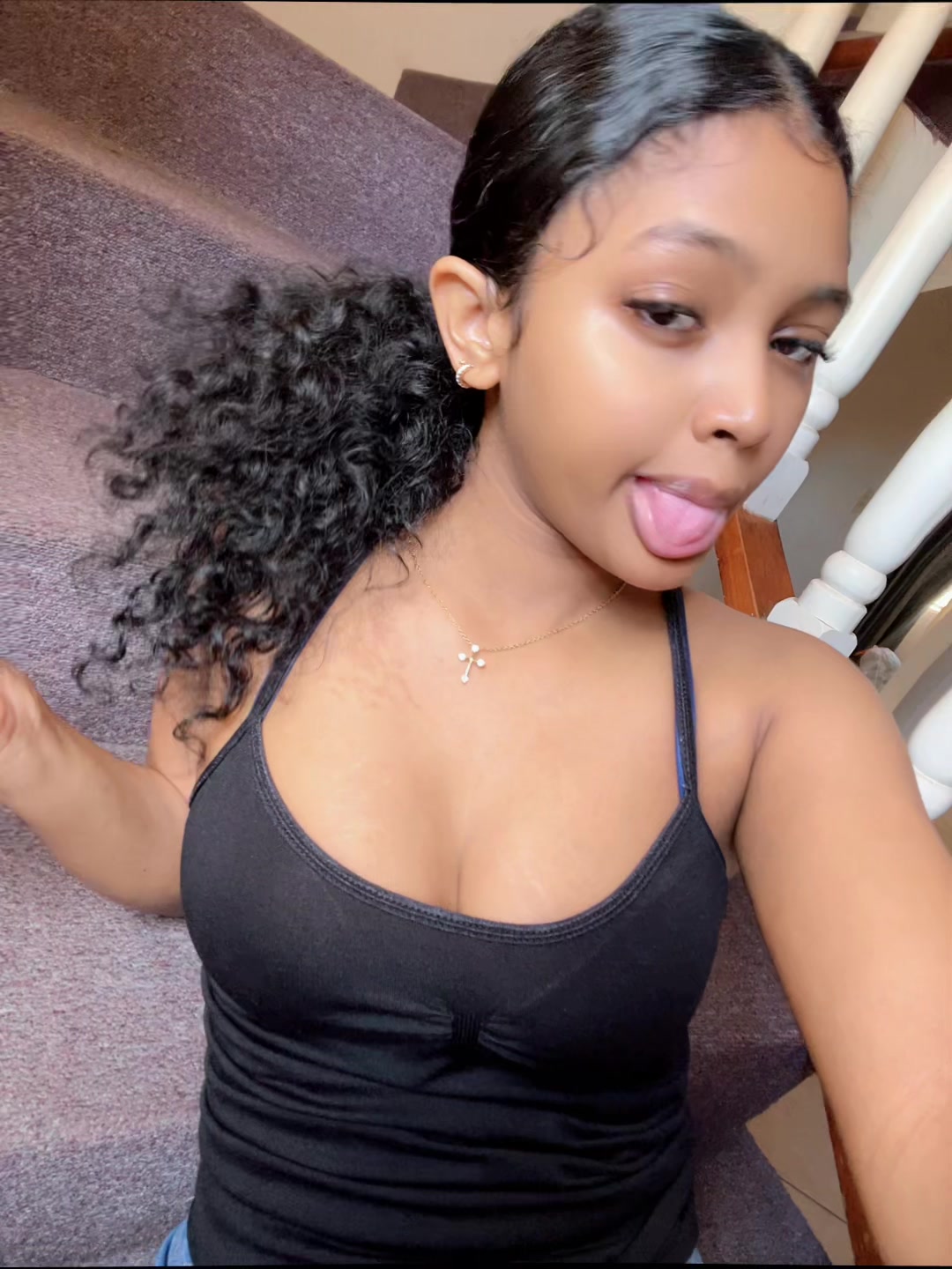 @Alyssa-Marie ᥫ᭡