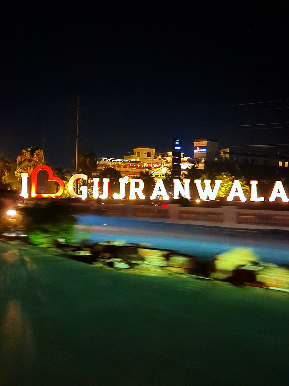 @💞G u j r a n w a l a💞⛎