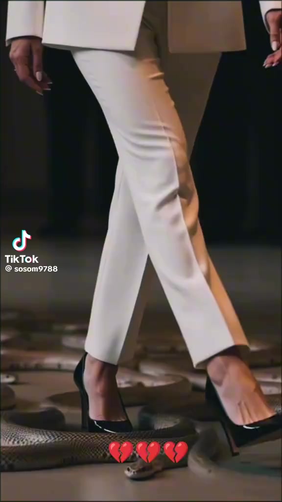 @🇪🇸🇨🇵نفسي 💜💙