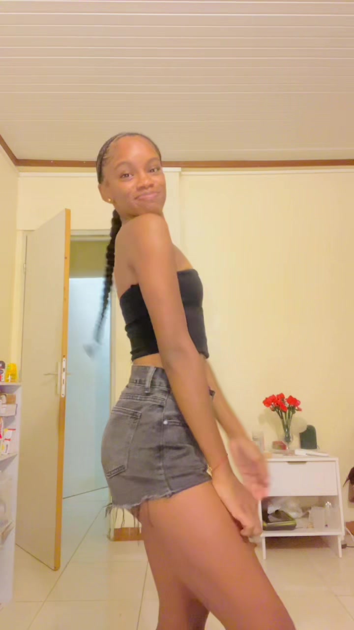 @𝐌𝐲𝐦𝐲𝐲 💋.