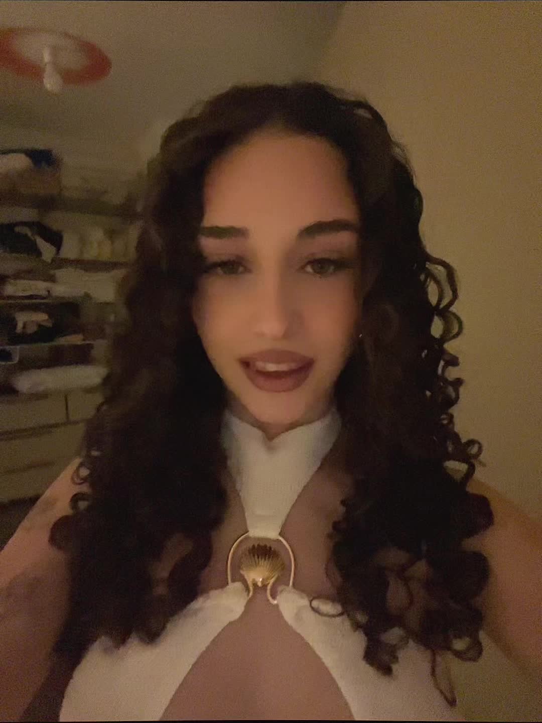 @Emmina🖤