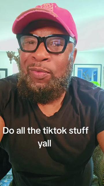 @Sirloveintheroom*