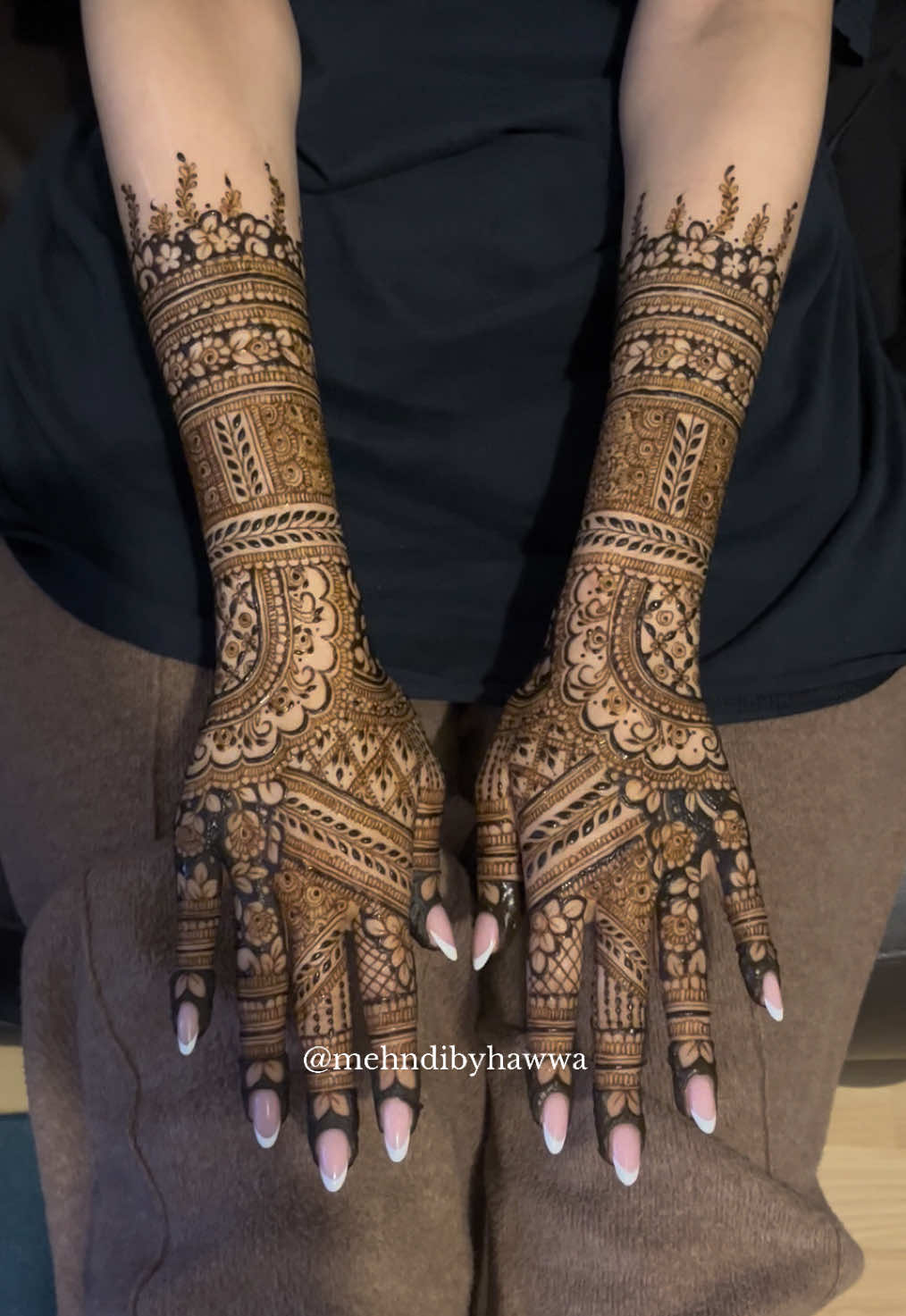 @️♡ Luton Henna Artist ♡
