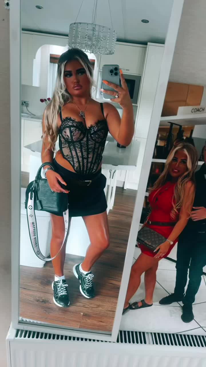 @Millie_